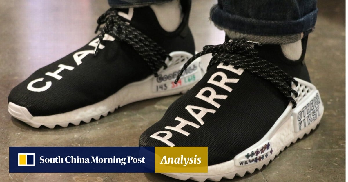 Nmd hu sale chanel
