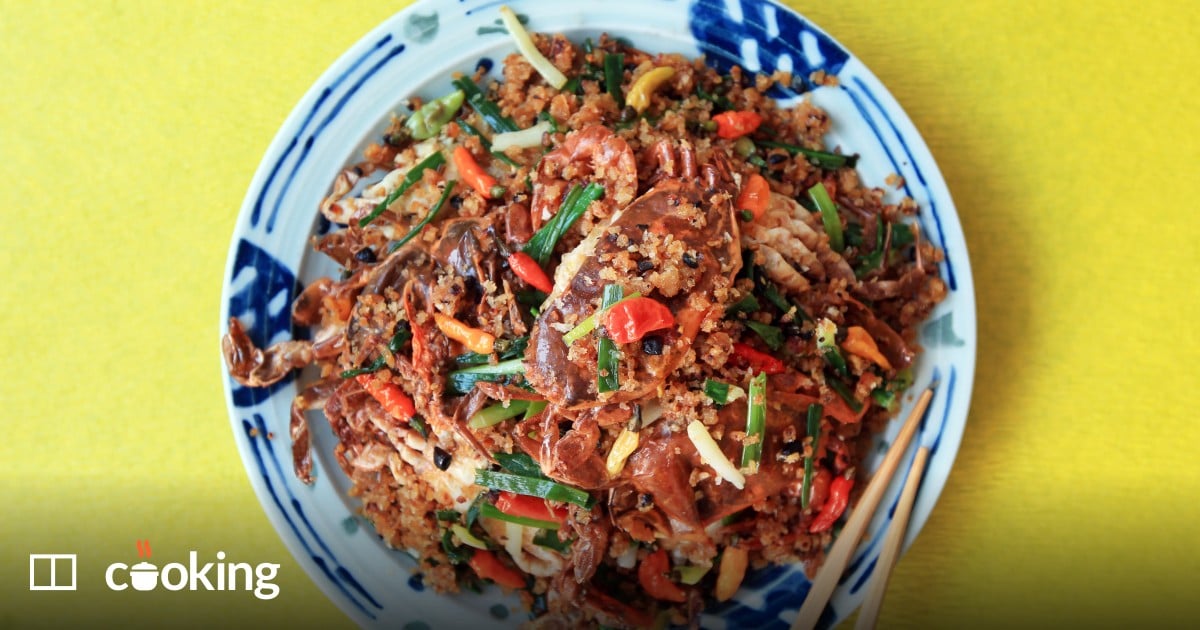Typhoon shelter soft shell crabs-image