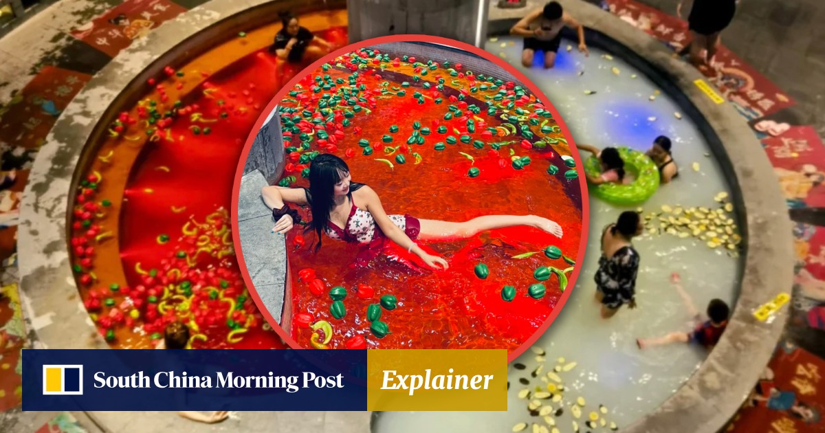What is China TCM-inspired ‘hotpot bath’ where visitors soak in chilli pepper soup?