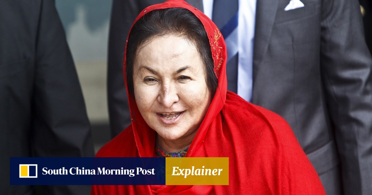 Malaysia S Najib Najib Bought Wife Rosmah Mansor Us 130 000 Chanel