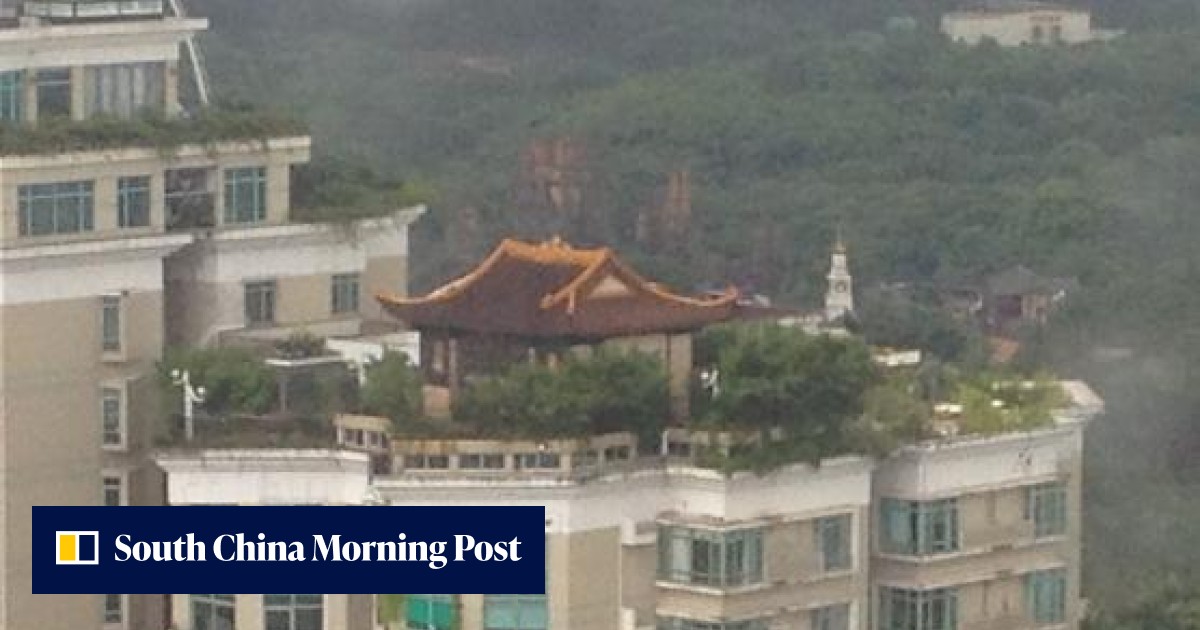 Elaborate temple is China's newest bizarre rooftop structure | South ...