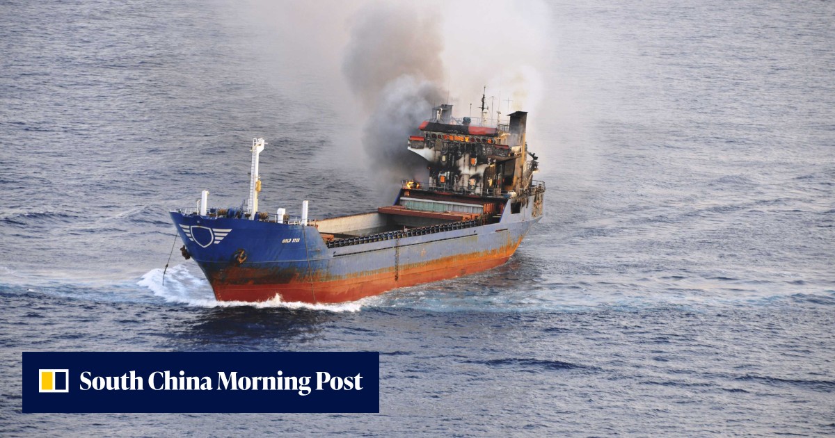 Drug smugglers set fire to 30 tonnes of cannabis to avoid arrest ...