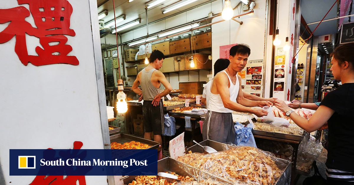 Some traders, eateries on 'gutter oil' list of shame protest their