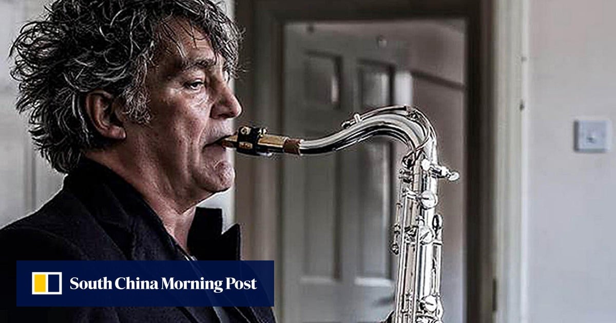 Sax player famed for Baker Street riff, Raphael Ravenscroft, dies