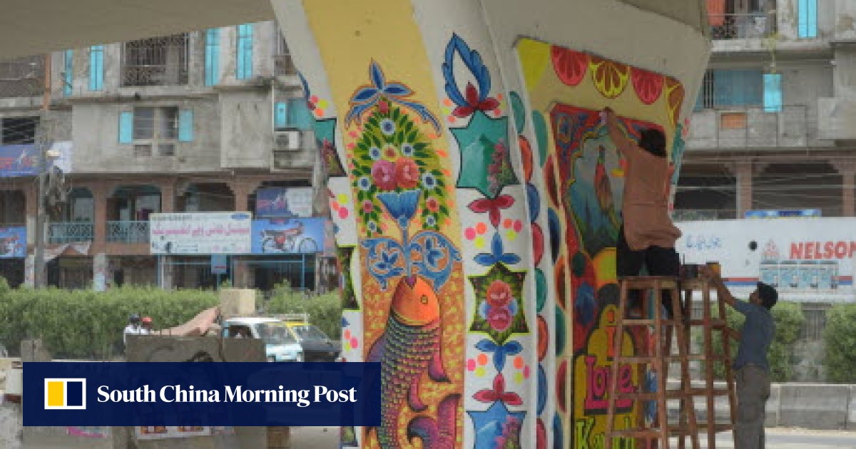 Reclaiming Karachi Artists transform city walls by painting over years