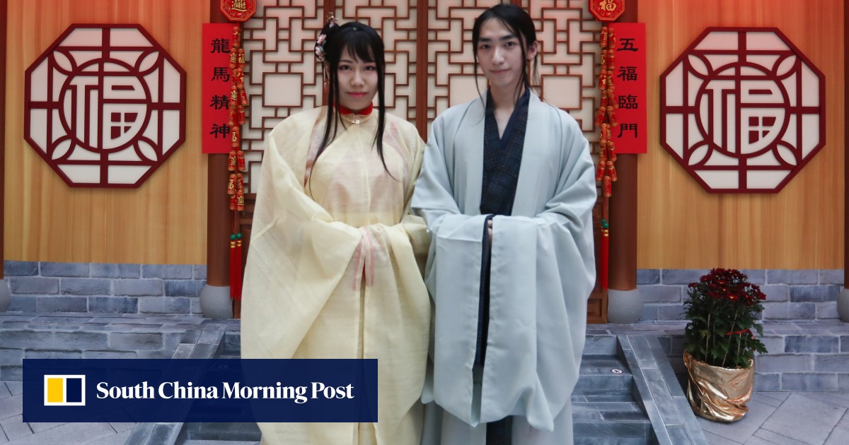 Chinese traditional dressing online