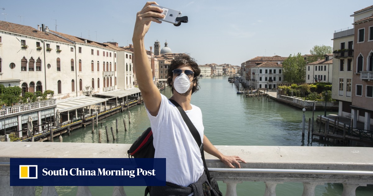 Venice to make tourists pre-book and charge day trippers an entry fee