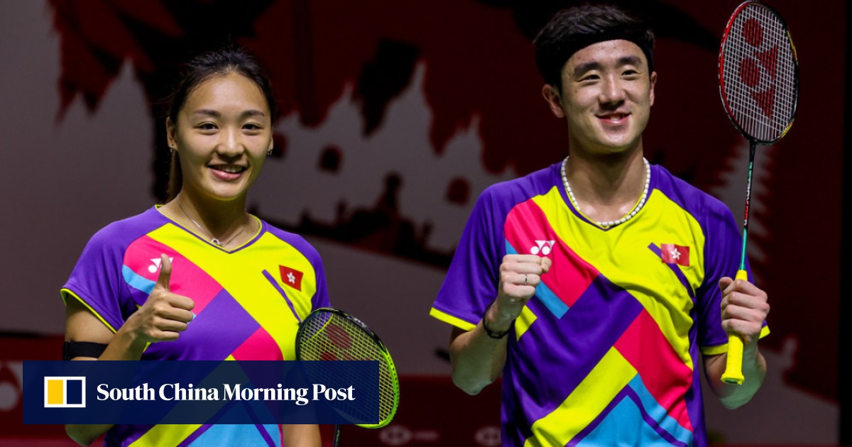 Hong Kong badminton stars Tang Chunman and Tse Yingsuet off to flying