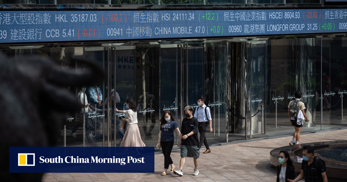 Hong Kong stocks’ discount to net assets entraps mainland Chinese funds