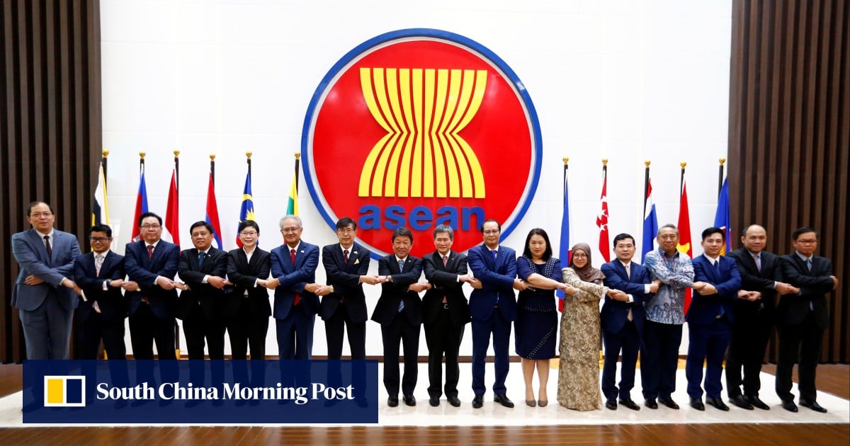 Japan Beats China As An Investor In Asean But Why Does Survey Show Japan Beats China As An Investor In Asean But Why Does Survey Show