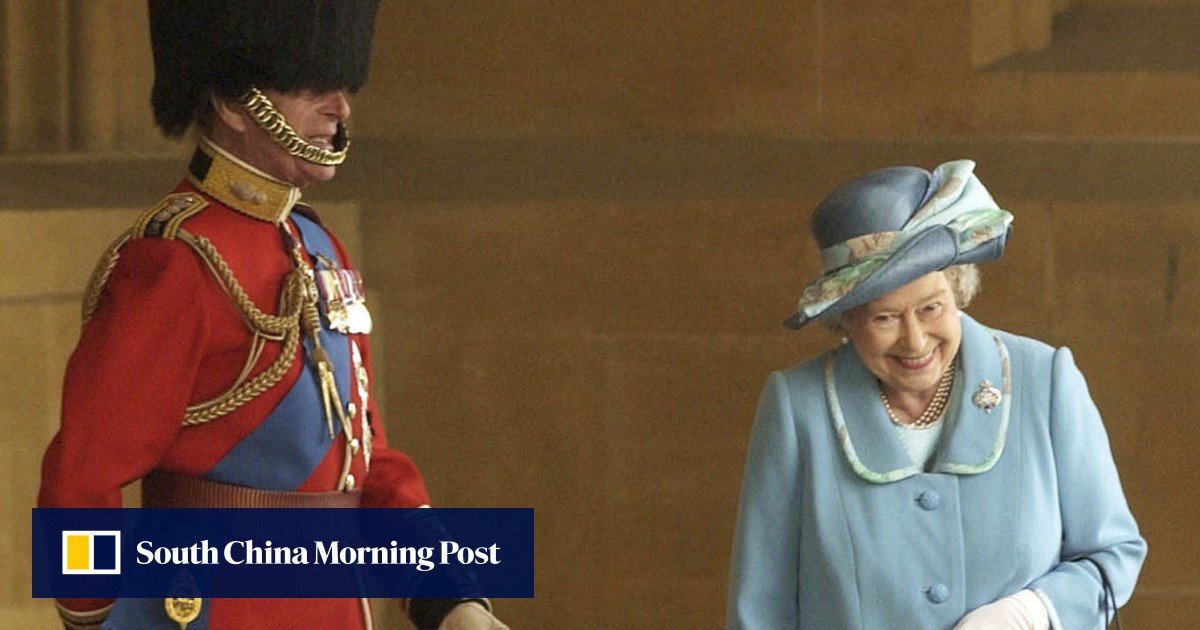 How Queen Elizabeth makes millions Buckingham Palace English Sparkling