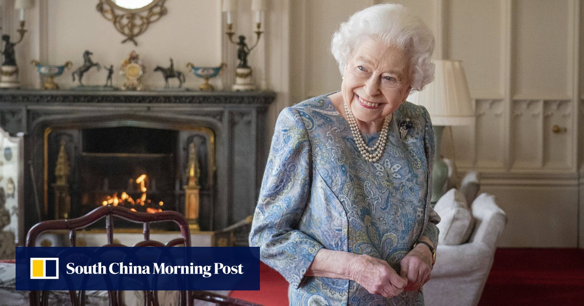 Queen Elizabeth to miss opening of UK parliament because of mobility