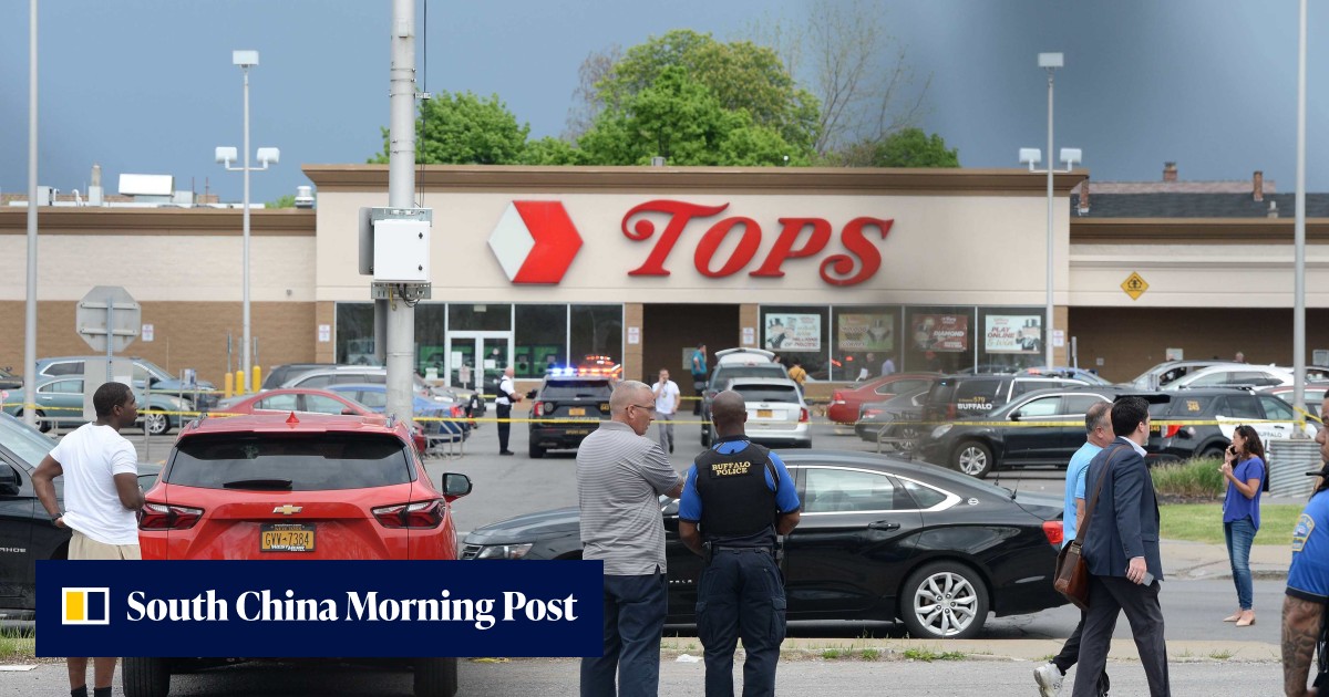 10 killed in live-streamed racist shooting at Buffalo supermarket in ...