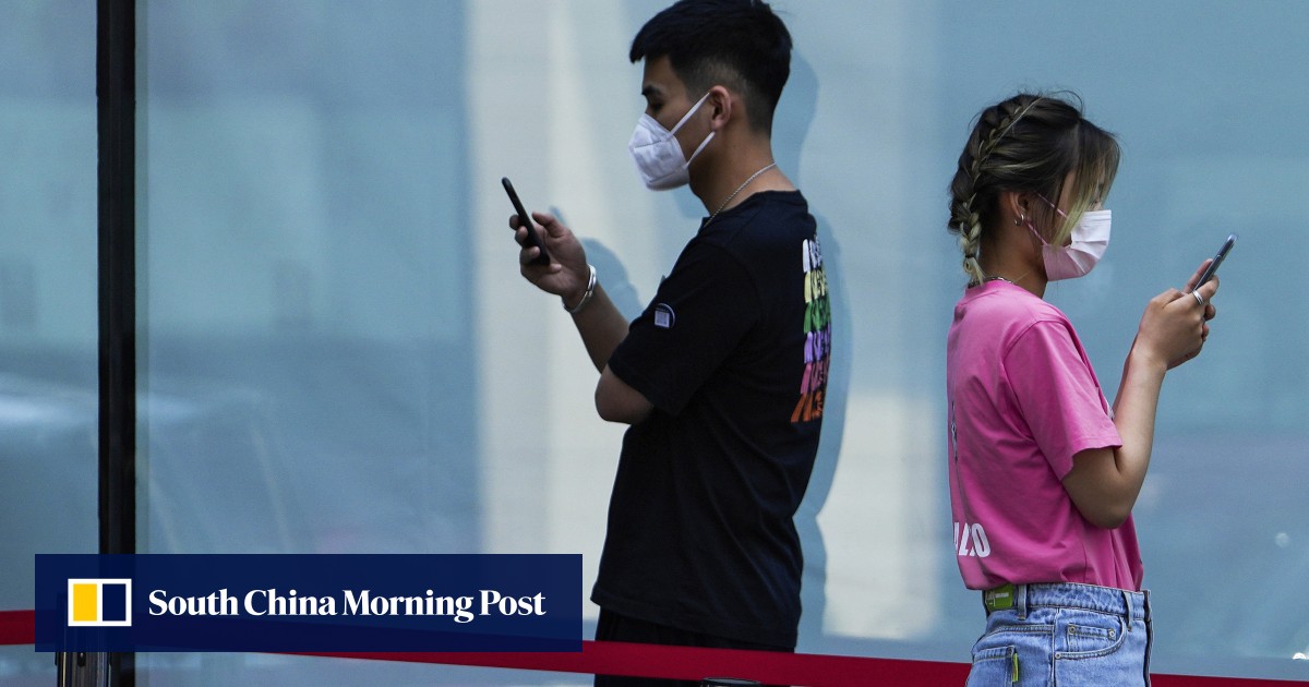 China to require sites to hire adequate censors to review online comments