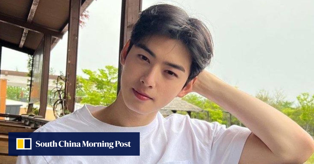 Real Photos That Prove ASTRO's Cha Eunwoo Is A Delight To Watch