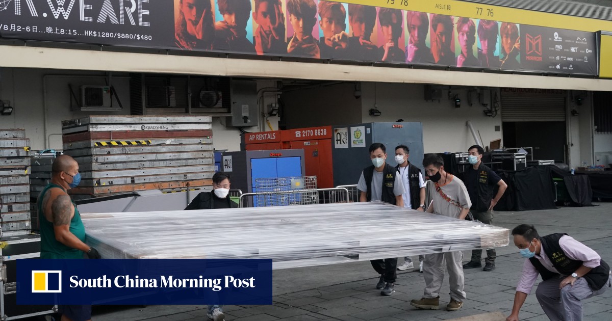 Mirror concert accident Hong Kong police interview dancer injured