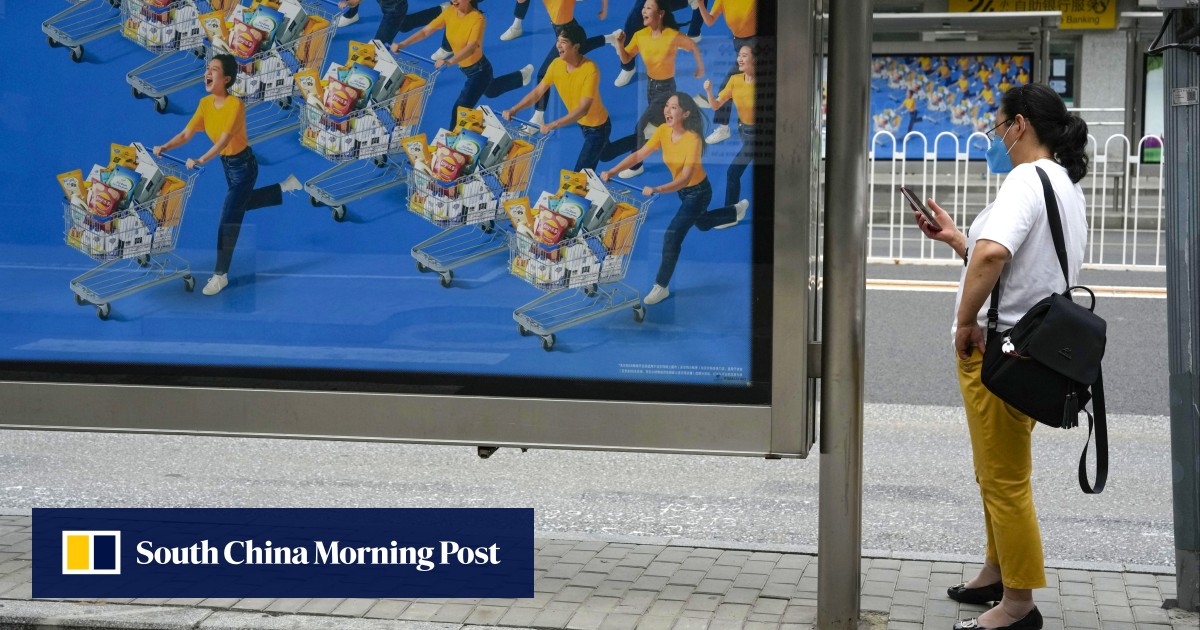 Financial toll from Chinas zero-Covid policy hangs over local services