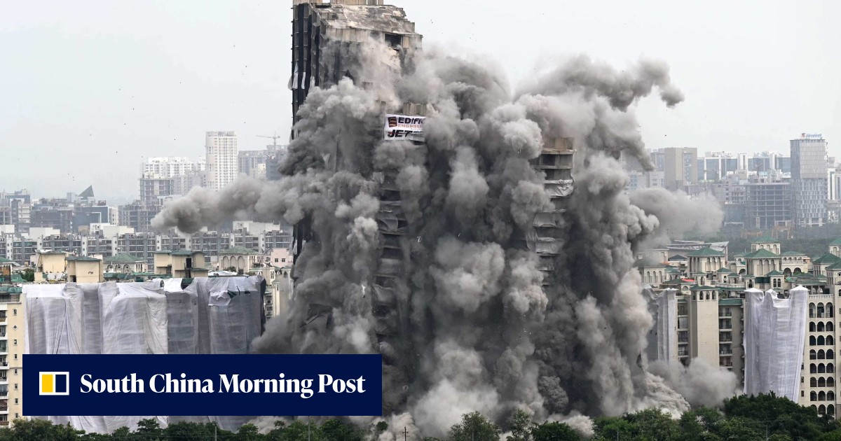 Plumes of dust as India demolishes illegally constructed skyscrapers ...