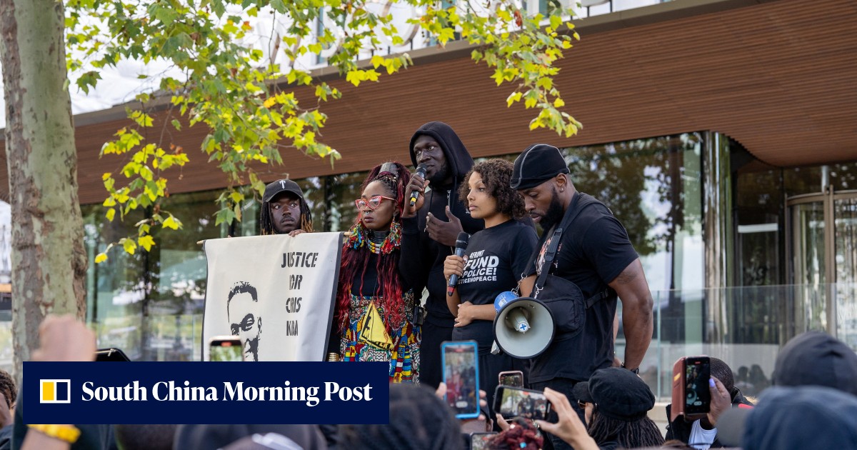 London protests over fatal police shooting of black rapper, accusations ...