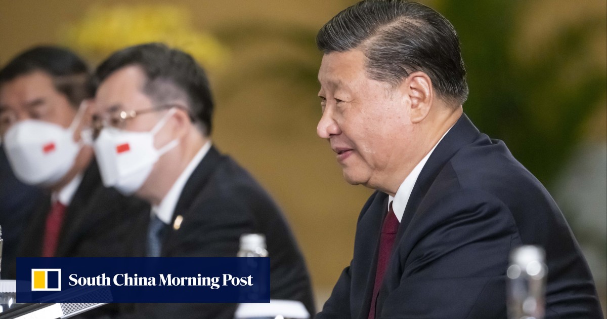 Who accompanied Chinese President Xi Jinping for Biden talks?