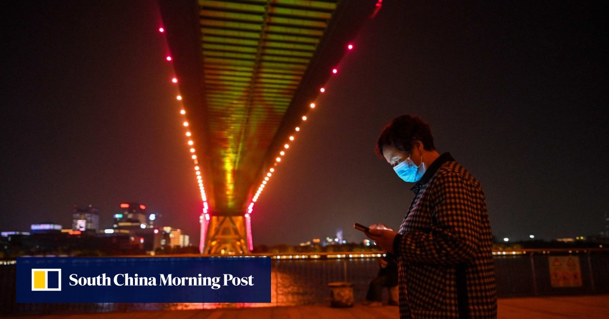 China to step up censorship with stricter rules for social