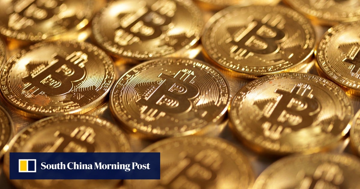 Bitcoin shows resilience in the face of FTX collapse, but crypto ...