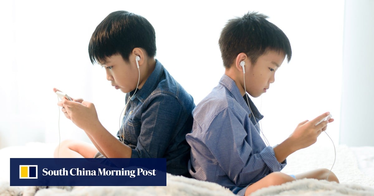 Screen Time For Kids Why Limits Are Vital To Help Them Learn How To screen-time-for-kids-why-limits-are-vital-to-help-them-learn-how-to