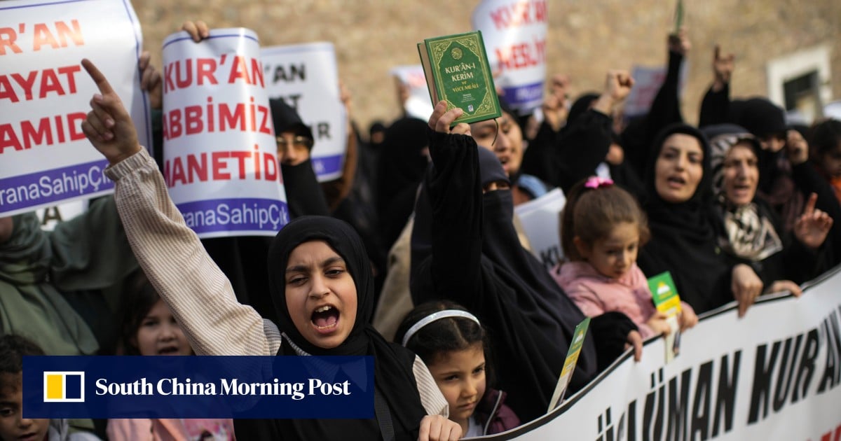 Turkish Muslims protest against Koran-burning in Sweden Turkish Muslims protest against Koran-burning in Sweden