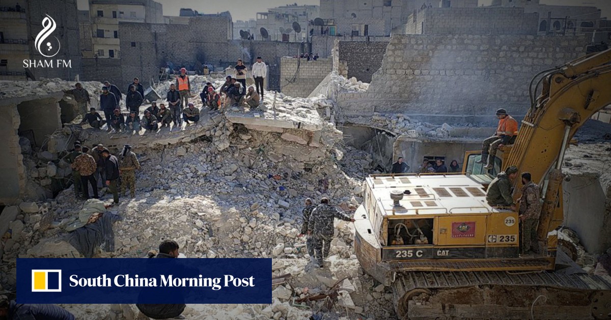 16 dead after building collapse in war-damaged Syrian city of Aleppo 16 dead after building collapse in war-damaged Syrian city of Aleppo