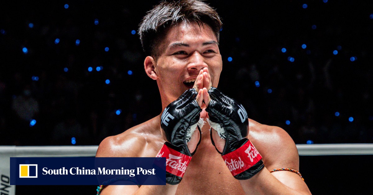 Junior Fairtex steps into the ring against Vero in an