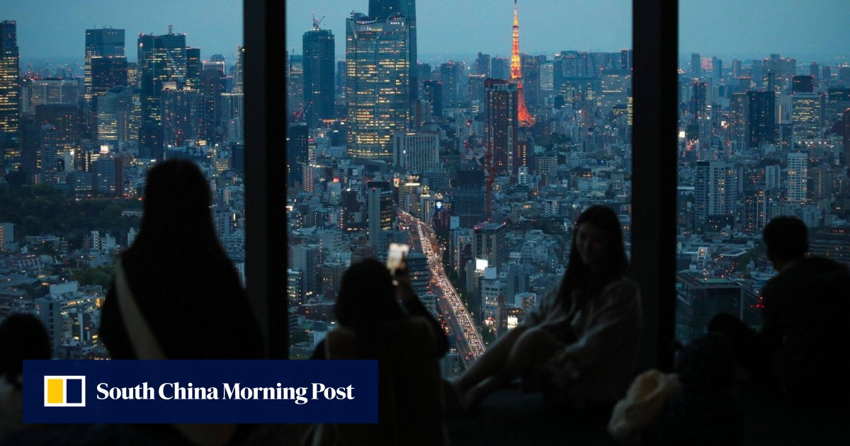 In Japan, it might soon be illegal to take sexually exploitative photos