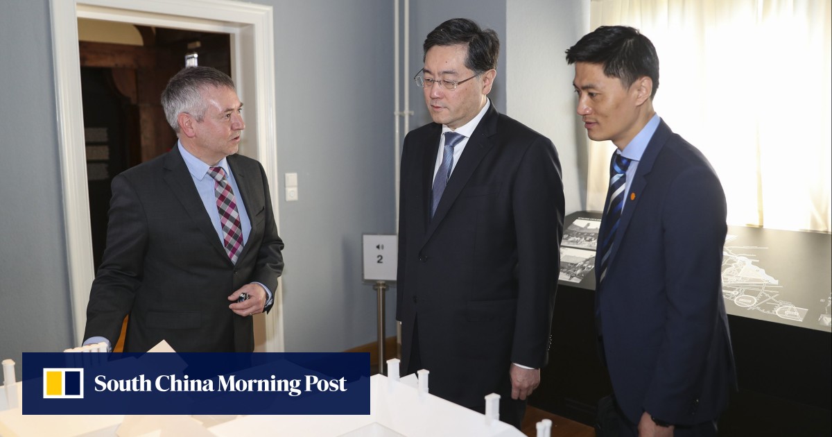 Why did Chinese Foreign Minister Qin Gang stop in Potsdam? And how is
