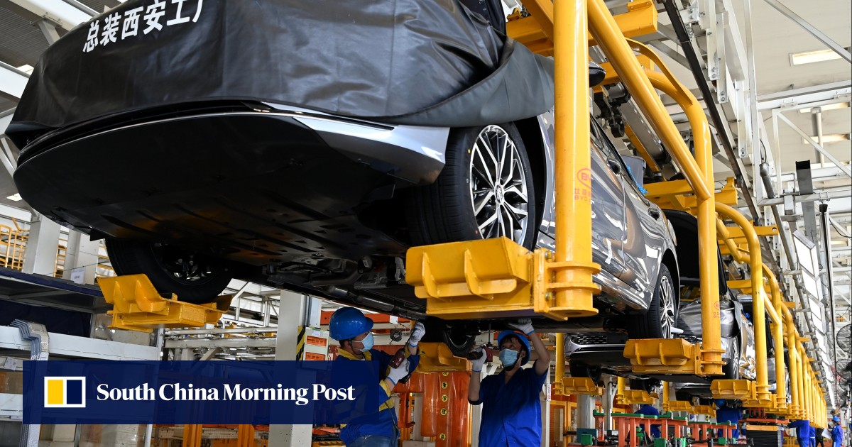 China’s industrial profit data shows weak demand, weighs on Hong Kong stocks