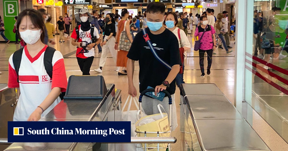 Hungry Hong Kong customers call on Shenzhen couriers for braised ...