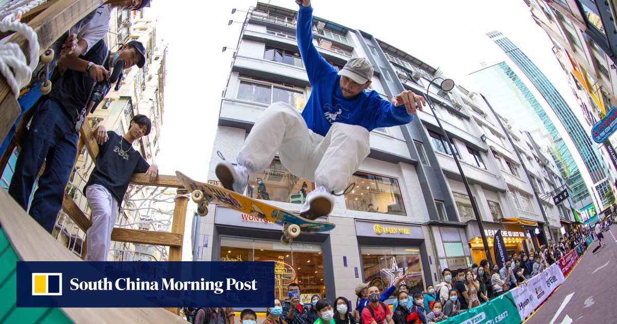 How to get the skater style fashion look in Hong Kong from Louis
