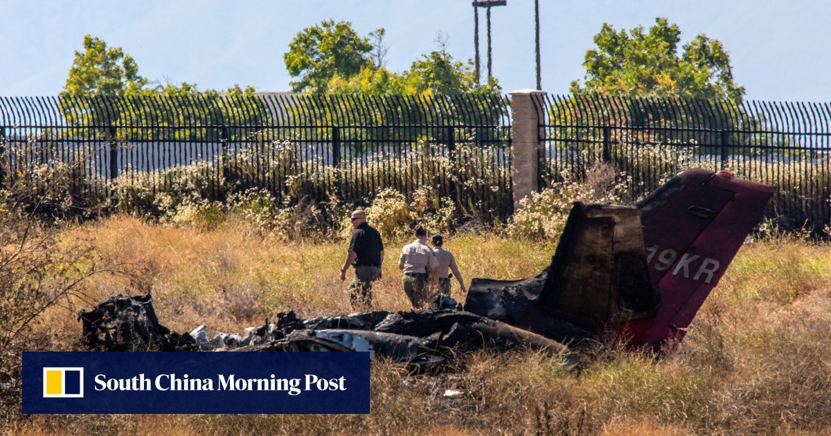 6 people killed in plane crash near southern California airport South