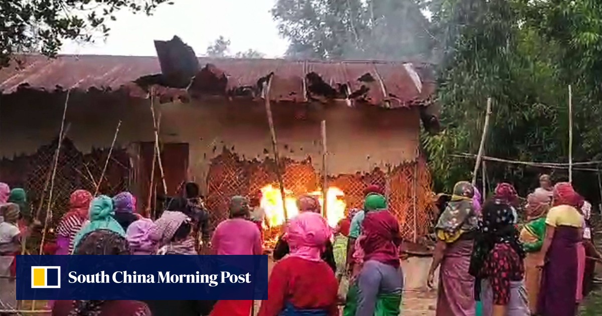 Furious Indian women burn down houses of two suspects after naked