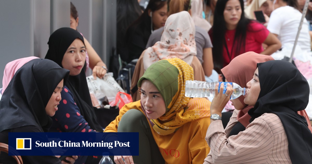 Penduduk Hong Kong masih ragu apakah mereka harus membayar lebih untuk pembantu Indonesia, namun pihak berwenang di kedua belah pihak bersikeras bahwa kebijakan tersebut tidak berubah.