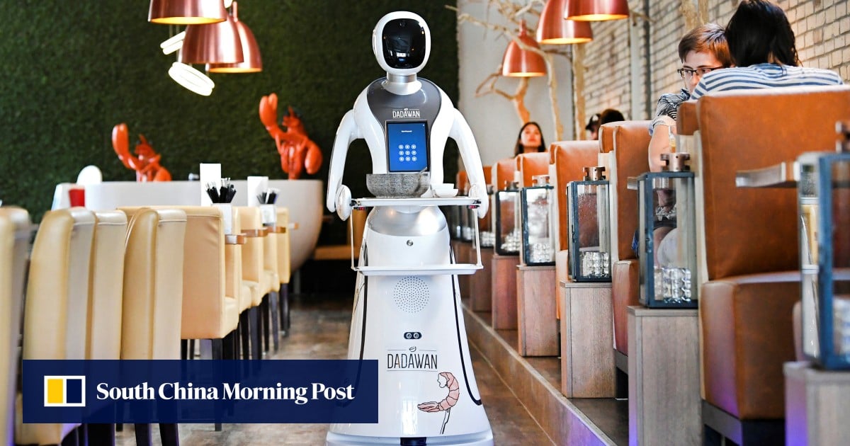 Cheap Chinese robot waiters worry South Korean tech firms amid