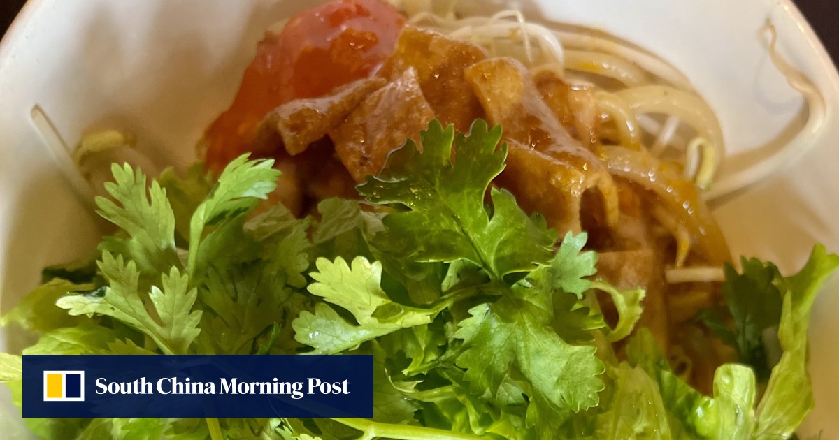 9 món bạn phải ăn và uống ở thủ đô ẩm thực Hội An của Việt Nam – Cà phê, bánh mì kẹp, bánh bao, mì, v.v. được Anthony Bourdain phê duyệt
