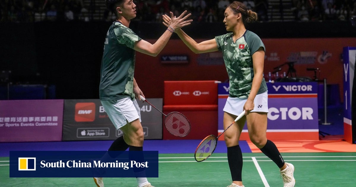 Bulu Tangkis Hong Kong Terbuka: Jonathan Christie menjadi orang Indonesia pertama dalam 25 tahun yang memenangkan gelar putri saat Akane Yamaguchi dari Jepang kalah di final ganda kandang.