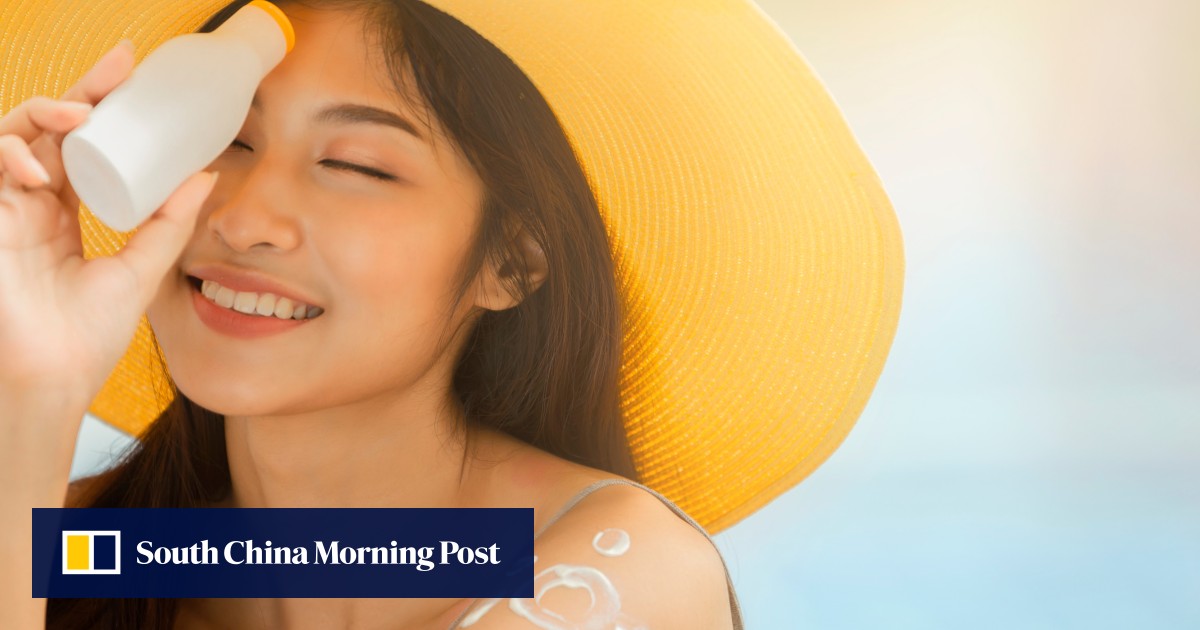 Why you should wear sunscreen on flights UV rays on planes are even