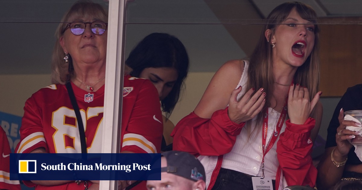 Anti-vaxxers attack Taylor Swift’s rumoured boyfriend Kelce over Pfizer ad