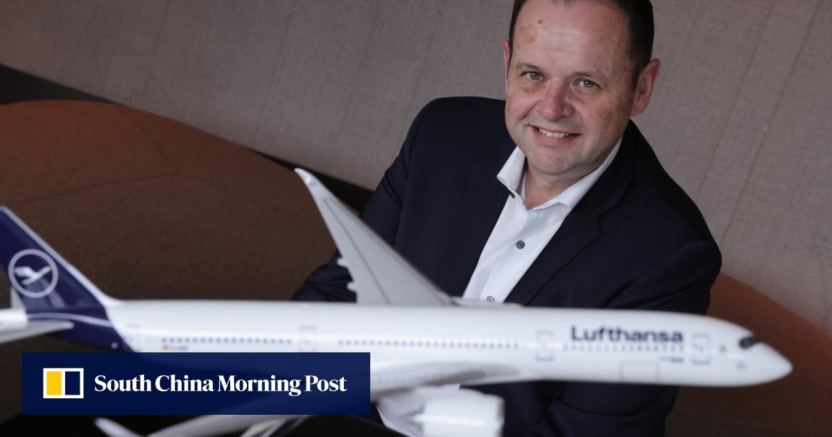 Exclusive: Lufthansa rides Hong Kong travel recovery, will restore flights to pre-pandemic mark