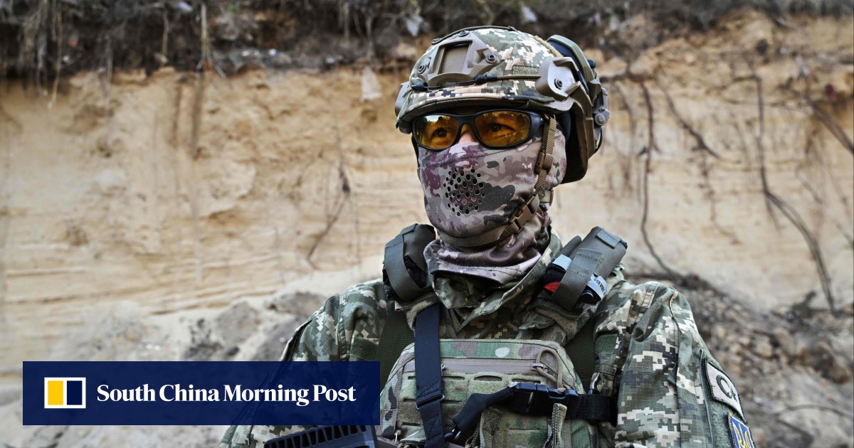 Ukraine war: more Russian Putin opponents take up arms in Ukraine