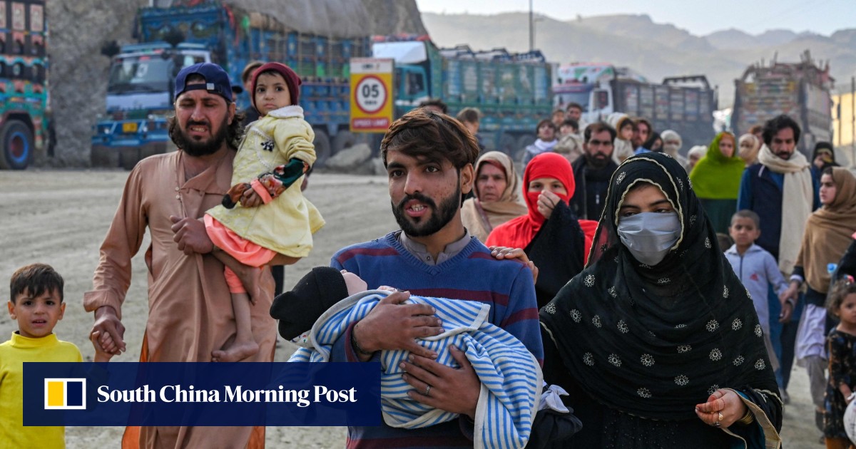Pakistan speeds up Afghans’ repatriation as deadline expires