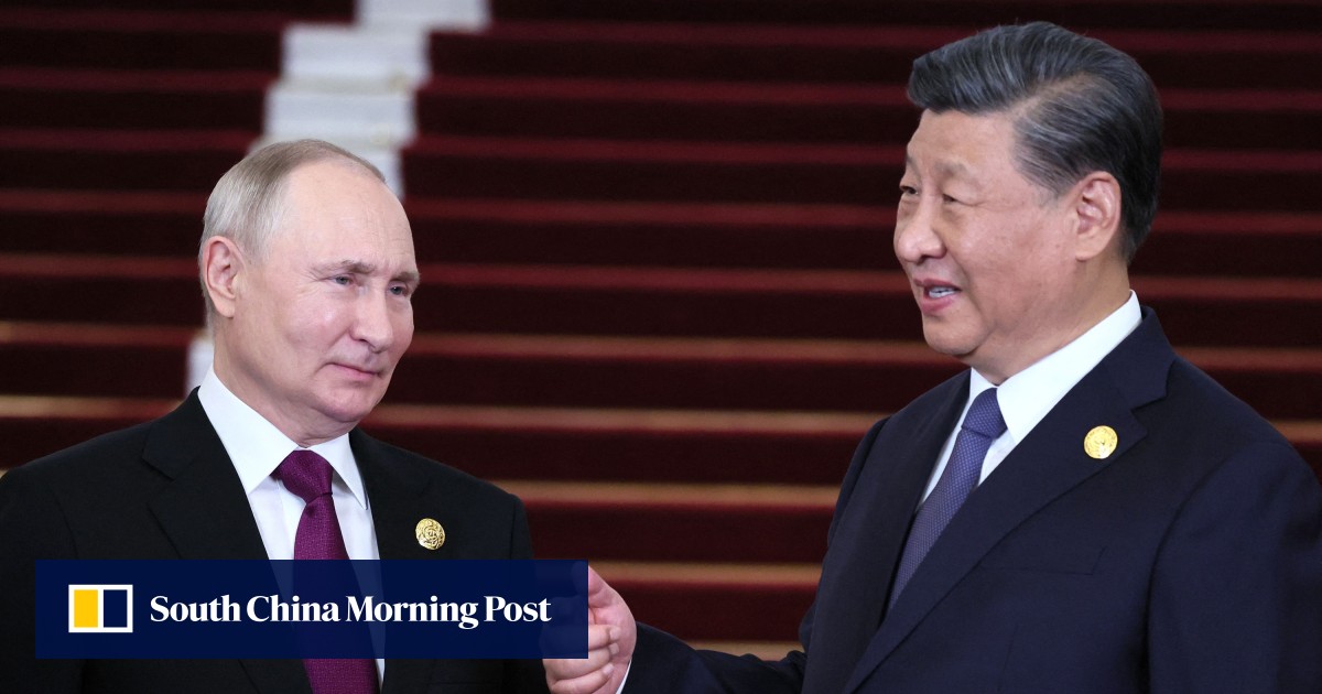 The Clash of Continental and Maritime Powers