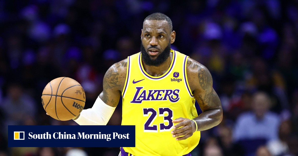 LeBron James breaks NBA minutes record held by Lakers legend Abdul ...