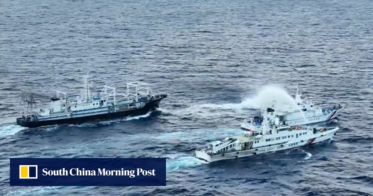 South China Sea Chinese Coastguard Blames Philippine Boats For south-china-sea-chinese-coastguard-blames-philippine-boats-for