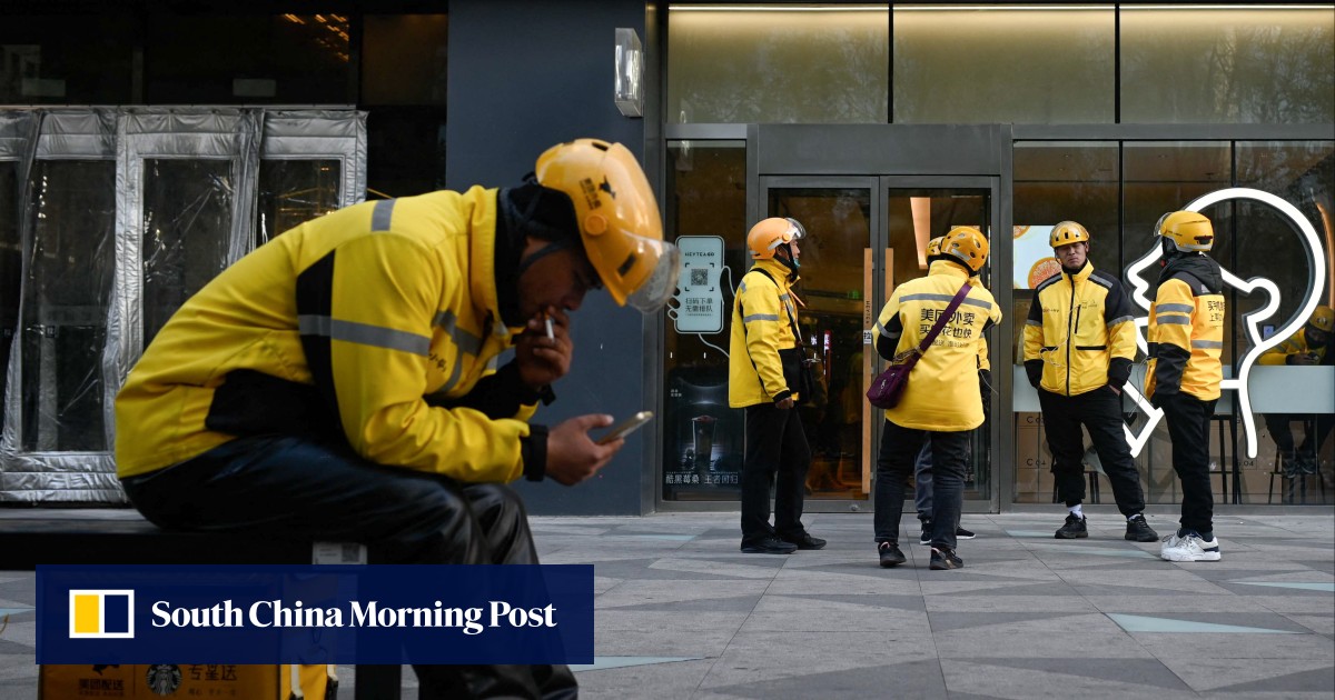 China food delivery giant Meituan to hire 300,000 additional riders for winter, according to report